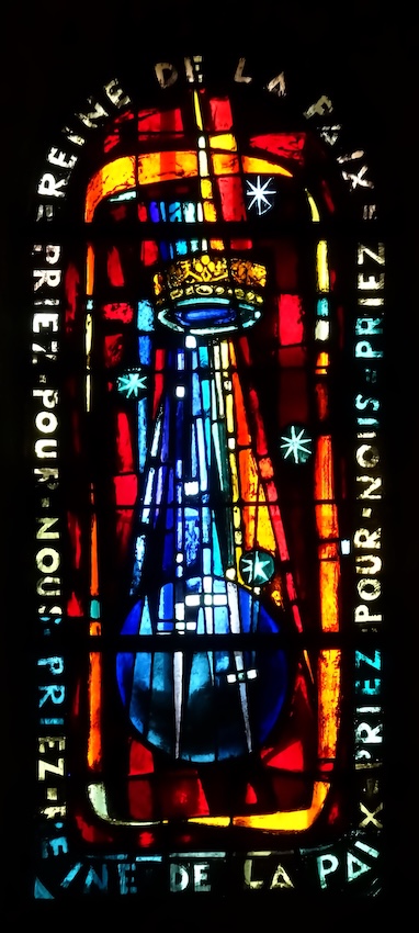reine de la paix ...
