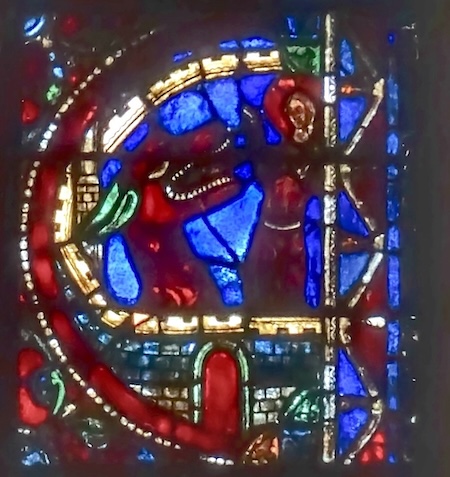 [6] Un dragon apparait