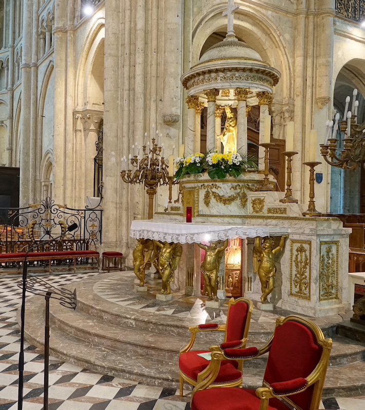 Maitre autel - Cathédrale Notre Dame - Noyon 60