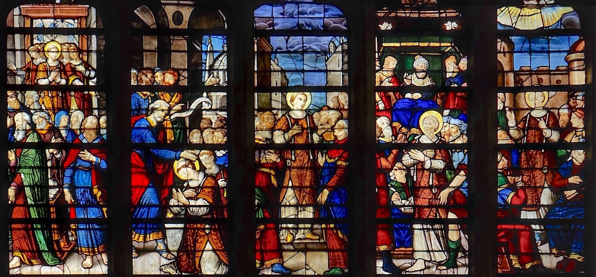 [1] les douze désignent Etienne [2] l'ordination d'Etienne [3] la prédication d'Etienne [4] Etienne prêche devant le sanhédrin [5] Etienne est arrêté