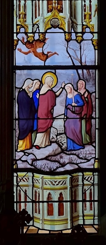 [3] Geneviève fait fuir le démon qui tourmente une jeune fille.<br>Eglise Saint Etienne du Mont - Paris (5)