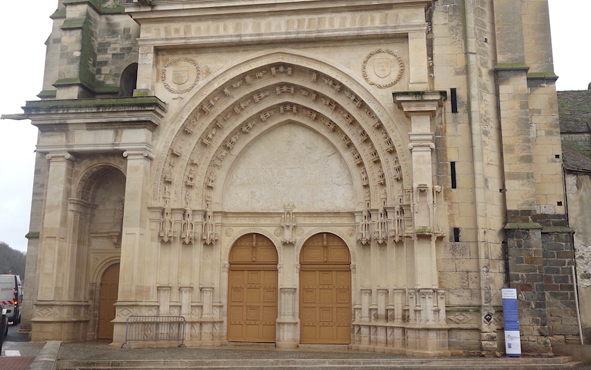 portail - Collégiale Notre-Dame et Saint Loup - Montereau-Fault-Yonne 77