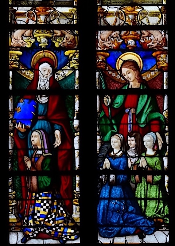 à gauche, Anne Pot, épouse de Guillaume de Montmorency, présentée par sainte Anne<br>à droite, ses trois filles Marie-Louise, Marie et Anne, présentées par sainte Catherine d'Alexandrie (panneaux entièrement faits à neuf au 19e siècle