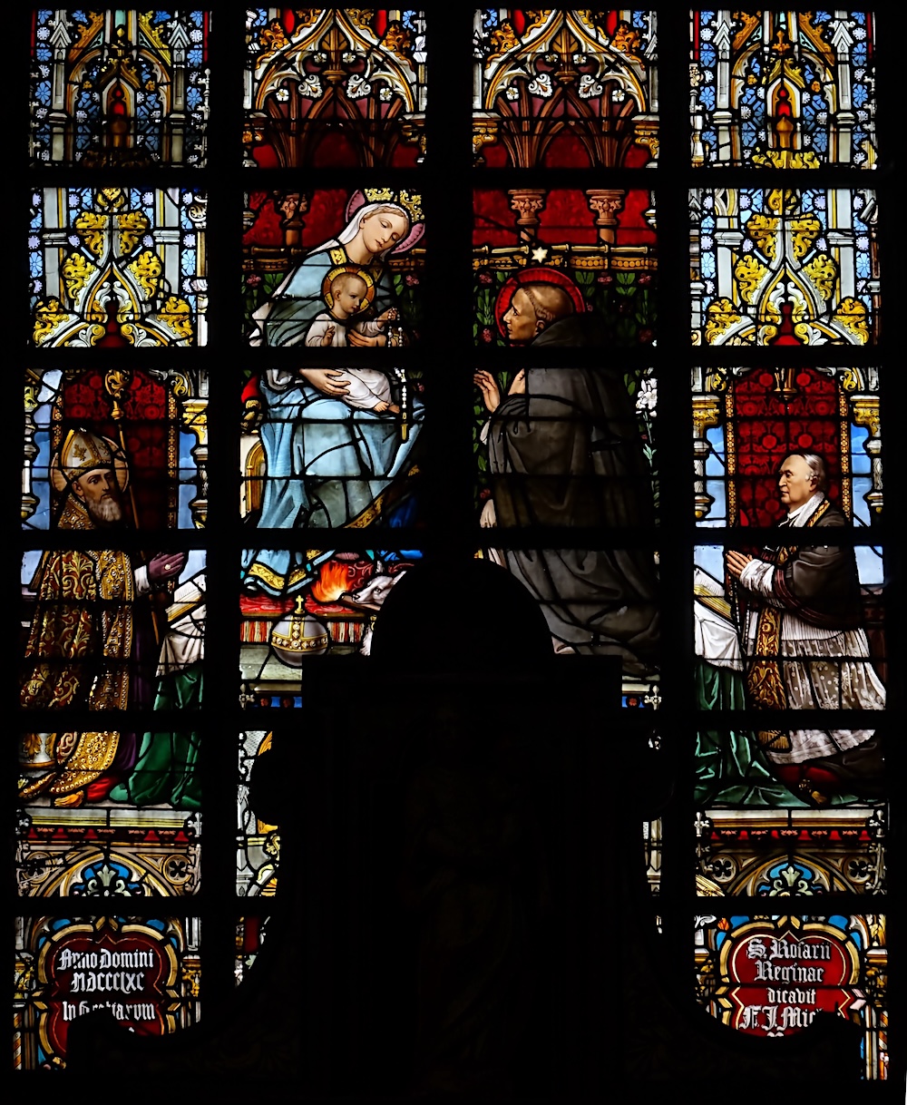 remise du rosaire à Saint Dominique