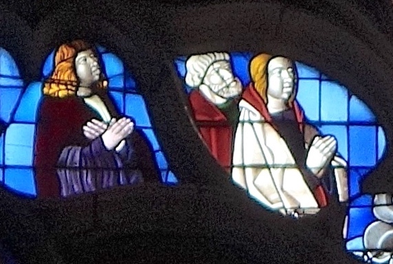 de droite à gauche : Marie, St Pierre et St Jean - Cathédrale Saint Etienne - Sens 89