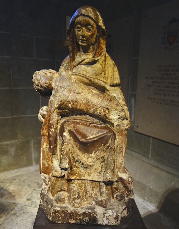 Mater dolorosa - Cathédrale N.D. de l'Annonciation - Le Puy en velay 43