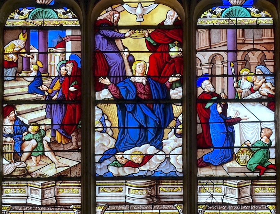 Présentation de la Vierge au temple (à gauche), présentation de Jésus (à droite)<br>Eglise St Florentin - Saint Florentin 89
