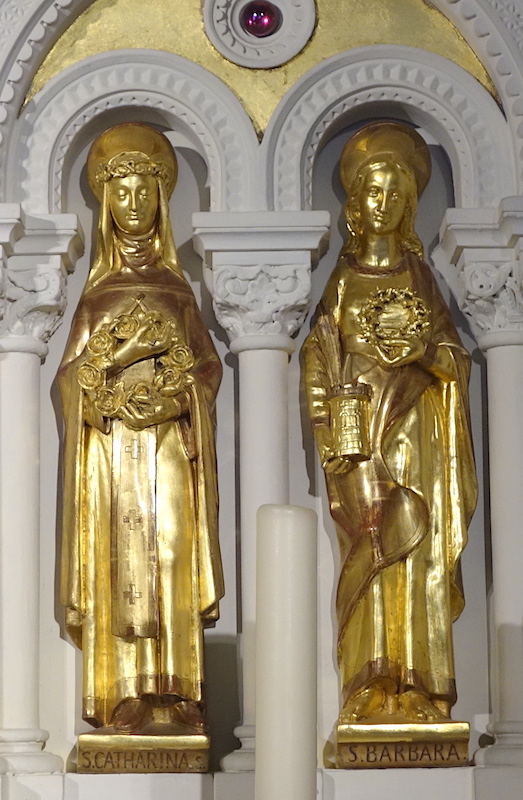 Ste Catherine et Ste Barbe<br>Sanctuaire ND du Laus - St-Etienne-le-Laus 05