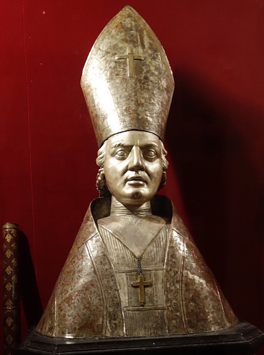 Buste de Saint Loup <br />palais épiscopal de Sens 89